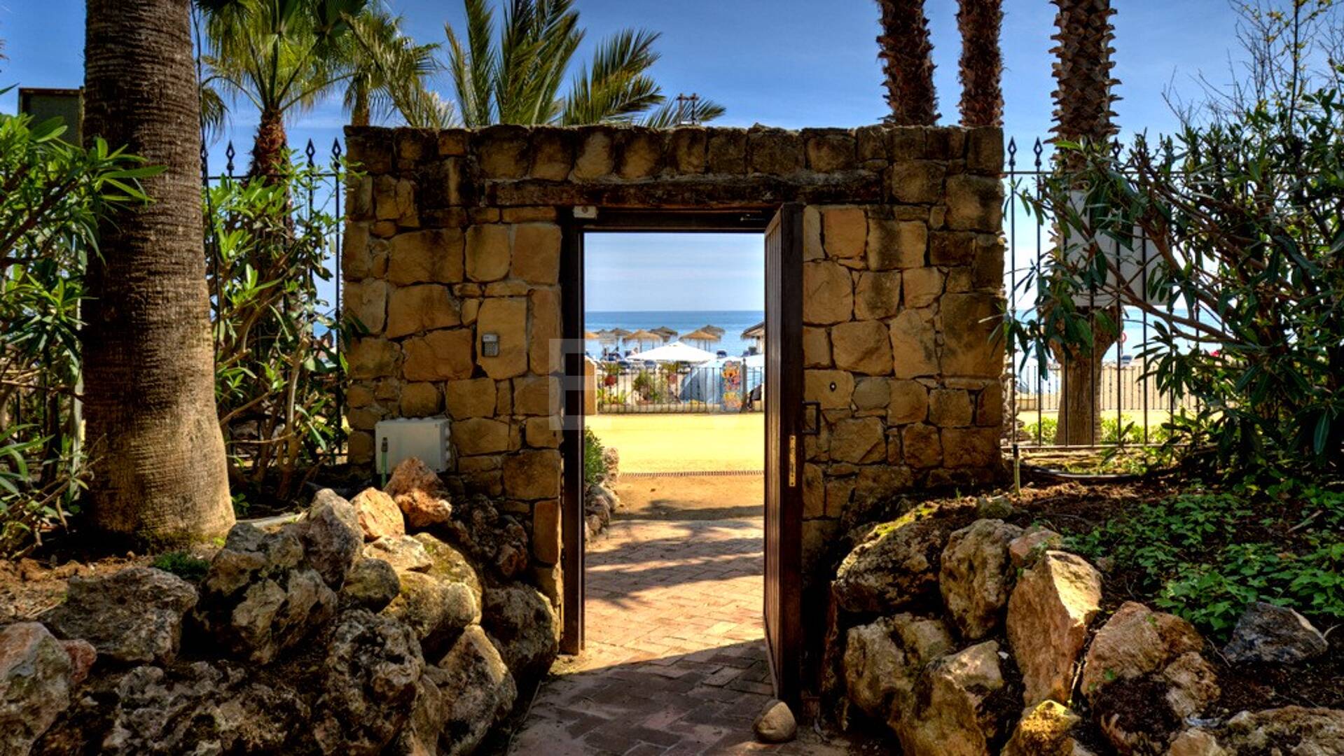 Beachfront Lägenhet i Las Cañas Beach