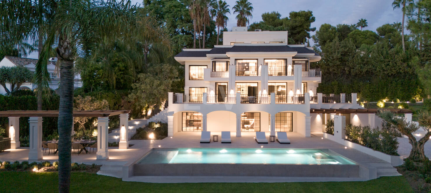 Villa Milan: Un oasis de elegancia y tranquilidad junto al campo de golf Las Brisas