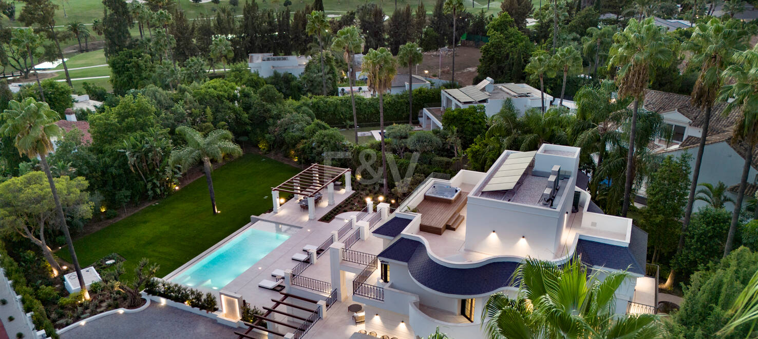 Villa Milan: Un oasis de elegancia y tranquilidad junto al campo de golf Las Brisas