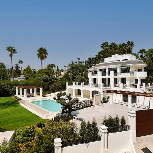 Villa Milan: Un oasis de elegancia y tranquilidad junto al campo de golf Las Brisas
