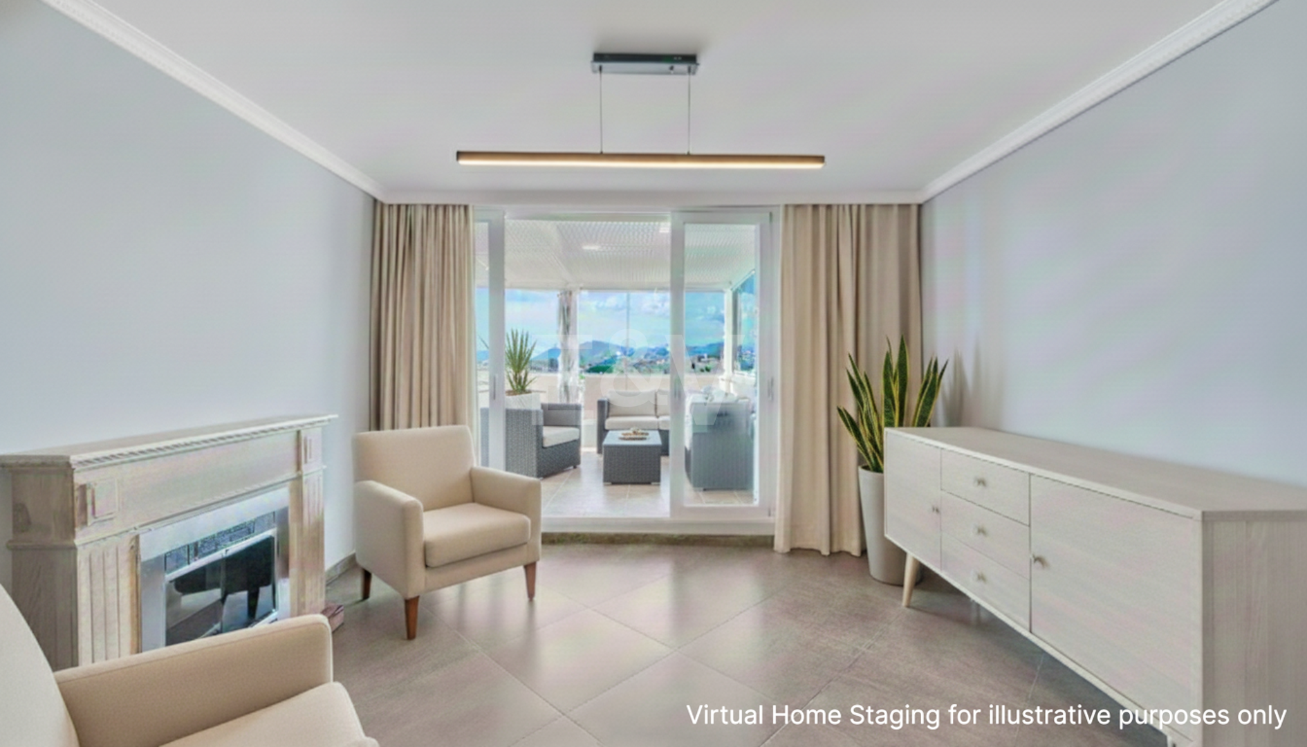 Marbella Beachside Top-Floor Appartement avec Panoramique Vues