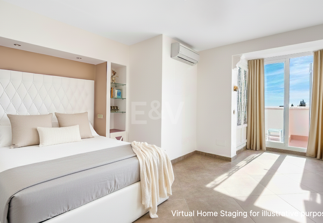 Marbella Beachside Top-Floor Appartement avec Panoramique Vues