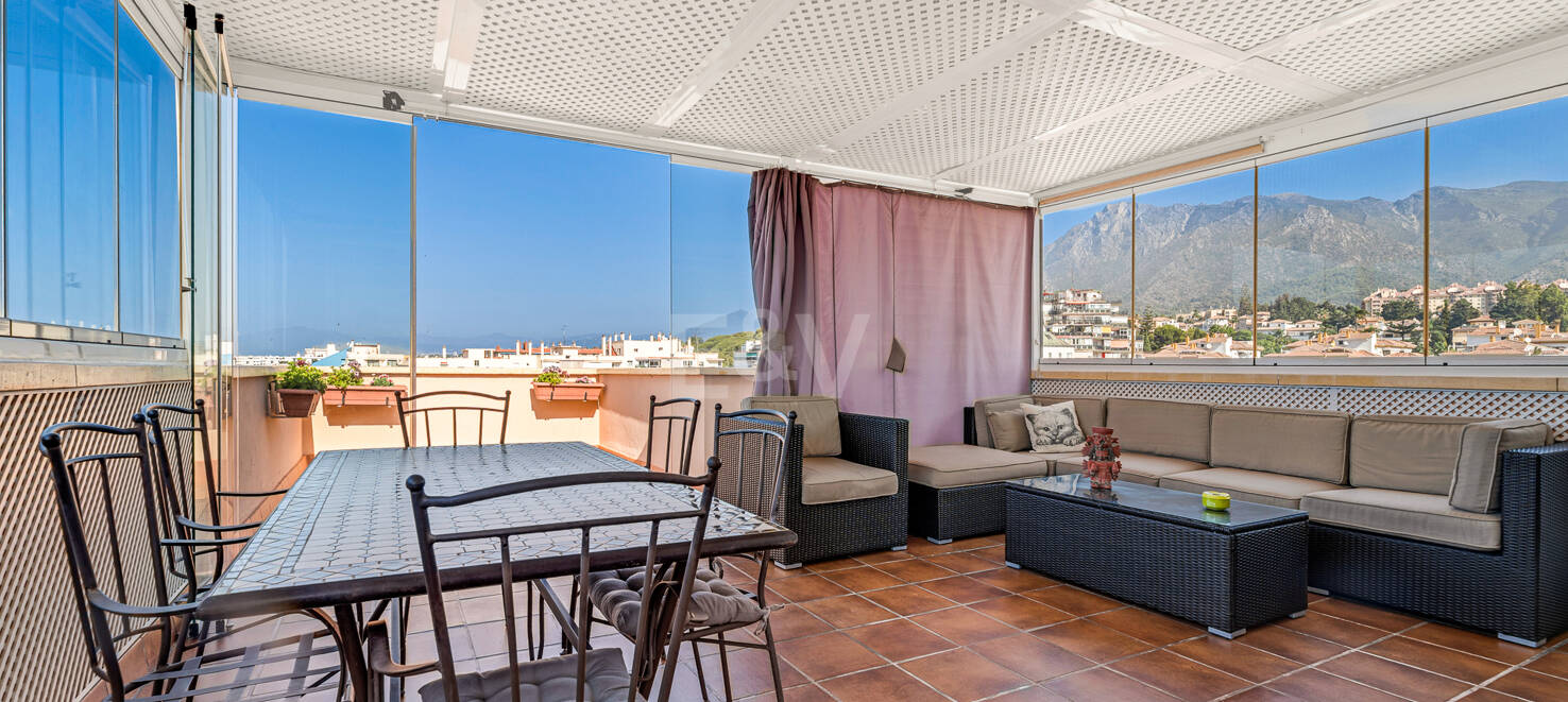 Marbella Beachside Top-Floor Apartment with Panoramic Views