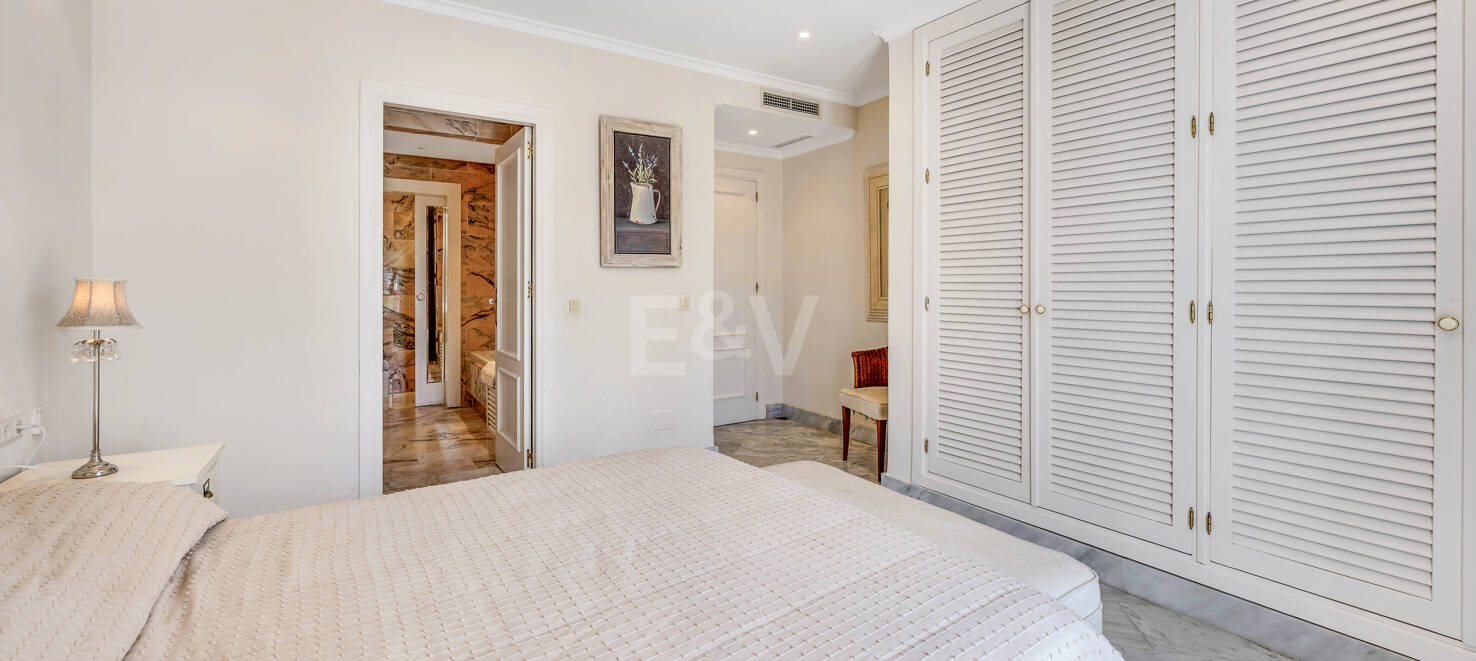 Duplex Penthouse with Sea View Terraces in White Pearl Beach