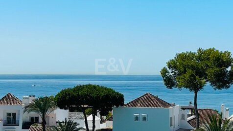 Duplex penthouse z widokiem na morze tarasy w White Pearl Beach