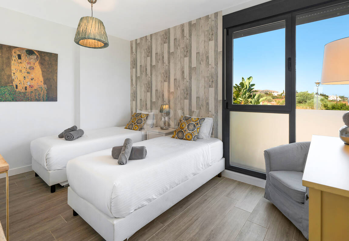 Villa luxueuse avec vue sur la mer à 360° et terrasse sur le toit