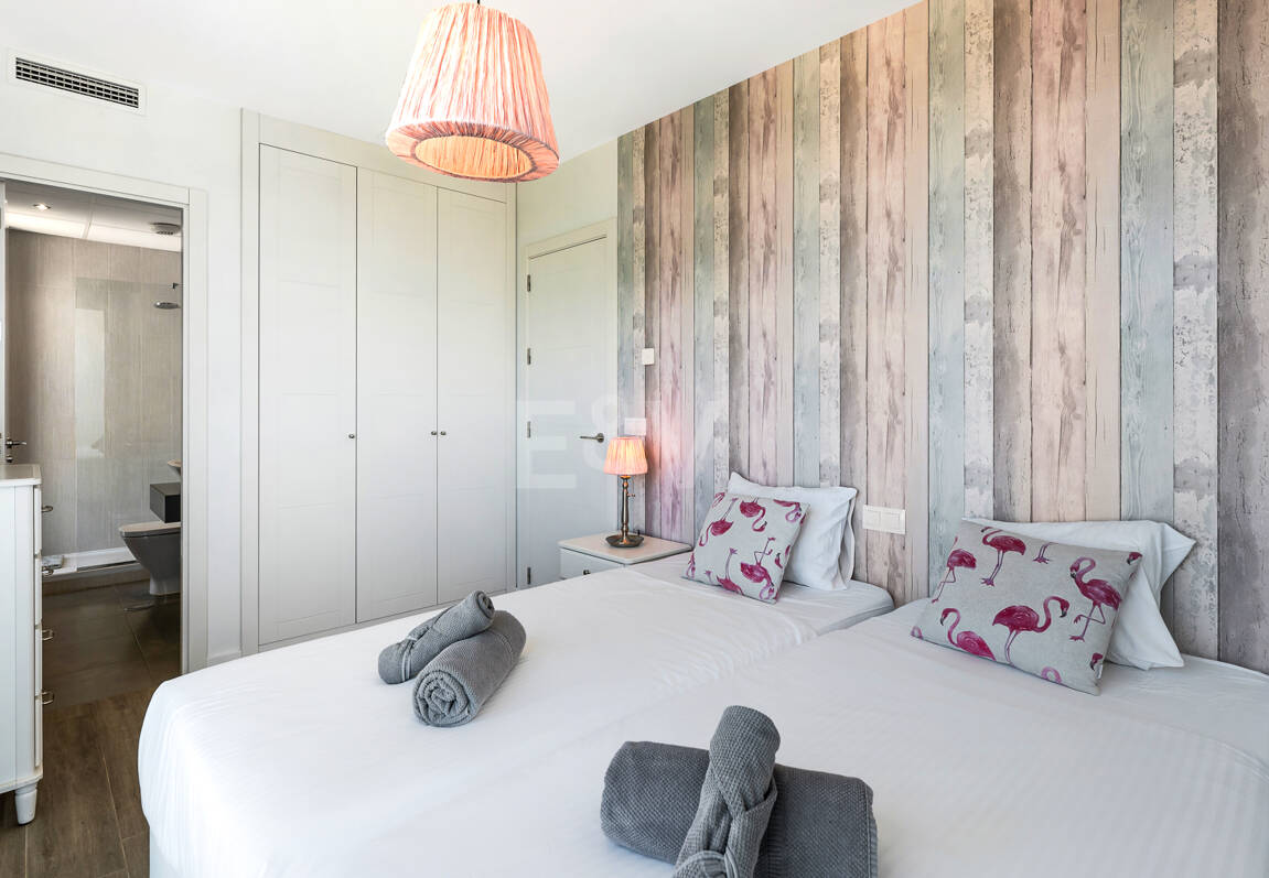 Villa luxueuse avec vue sur la mer à 360° et terrasse sur le toit