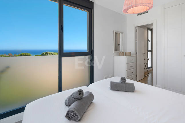 Villa luxueuse avec vue sur la mer à 360° et terrasse sur le toit