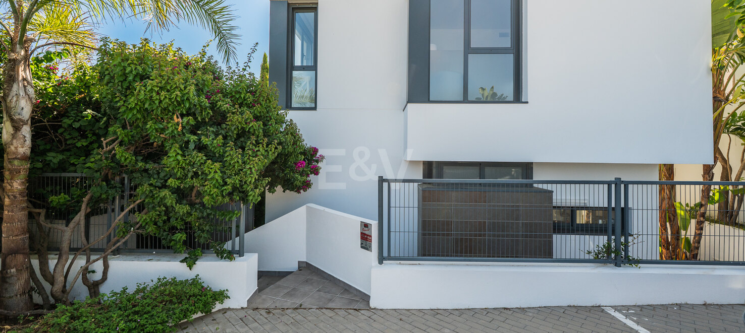 Villa till salu i Cabopino, Marbella Öst