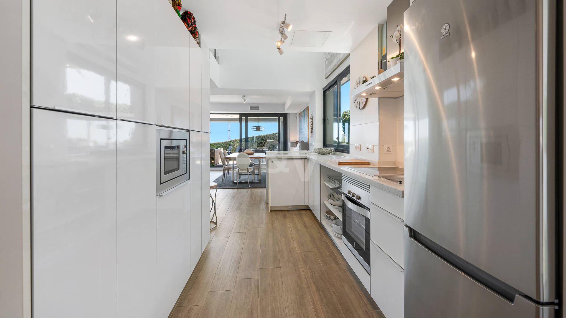 Villa luxueuse avec vue sur la mer à 360° et terrasse sur le toit