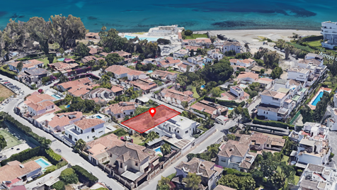 Exceptional Beachside Location with Great Potential for a Modern Villa or Investment