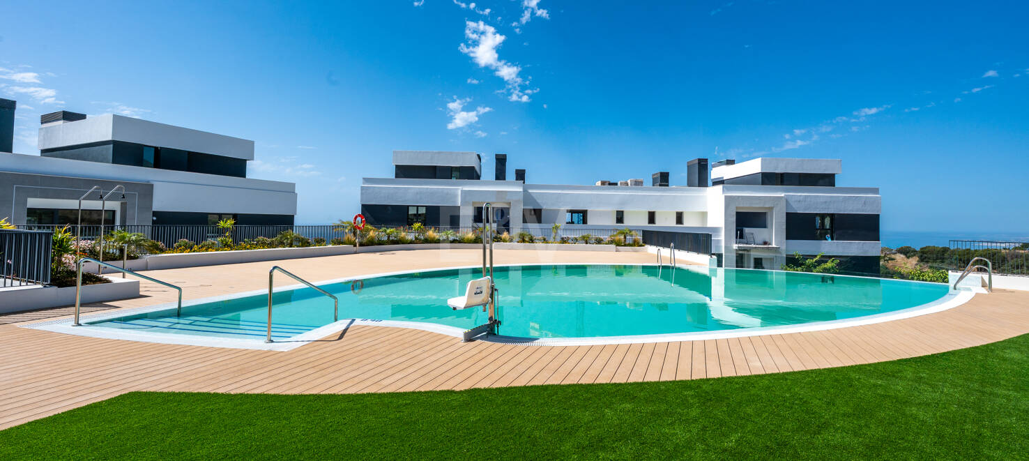 Lägenhet att hyra i Los Altos de los Monteros, Marbella Öst