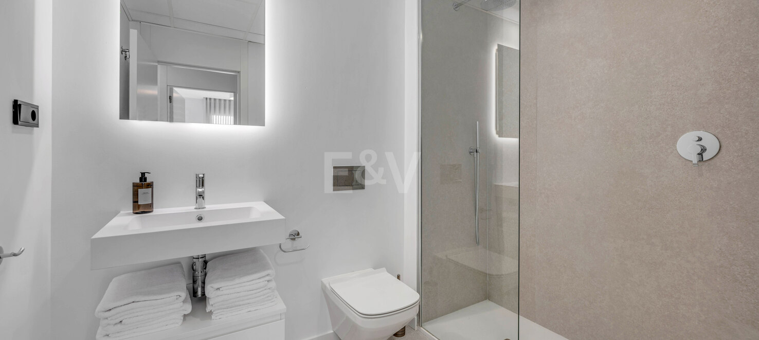 Appartement à louer en Los Altos de los Monteros, Marbella Est