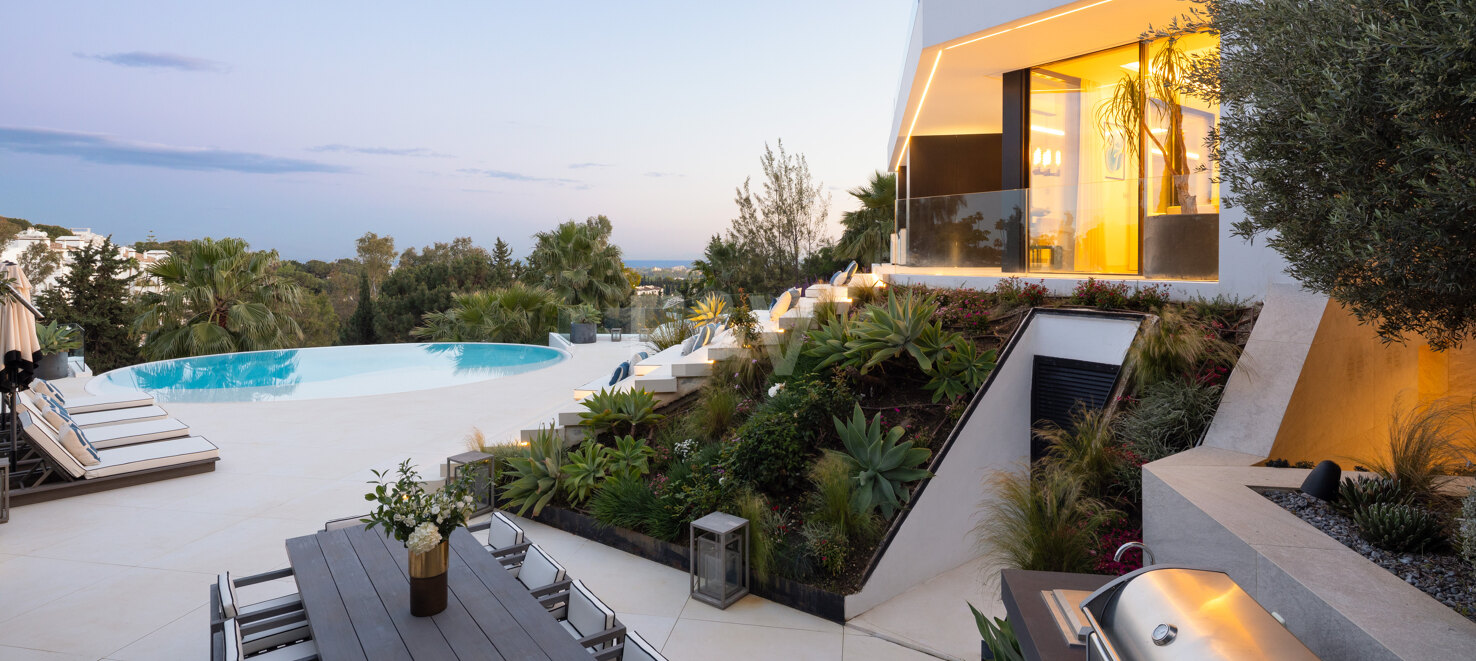 Villa contemporánea con vistas impresionantes en La Quinta