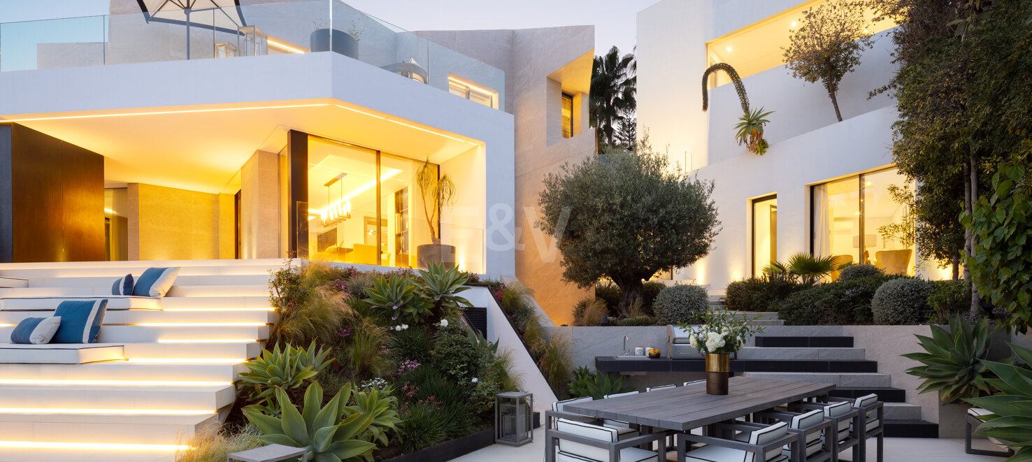 Villa contemporánea con vistas impresionantes en La Quinta