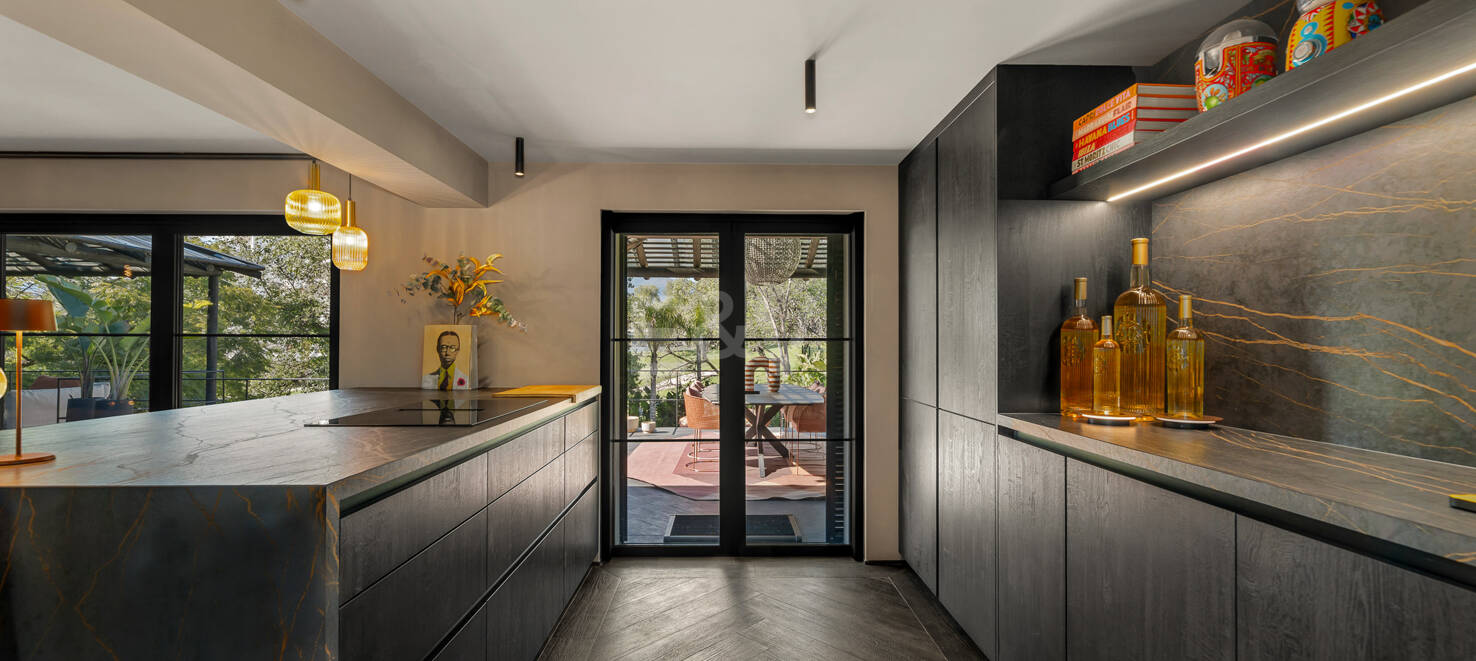 Villa till salu i Guadalmina Baja, San Pedro de Alcantara