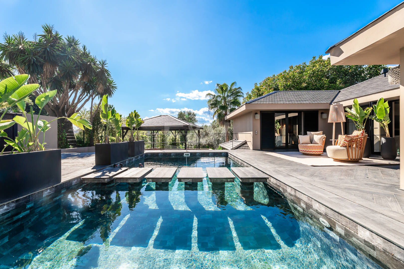 Gorgeous Balinese-Style Villa Surrounded by Golf Courses