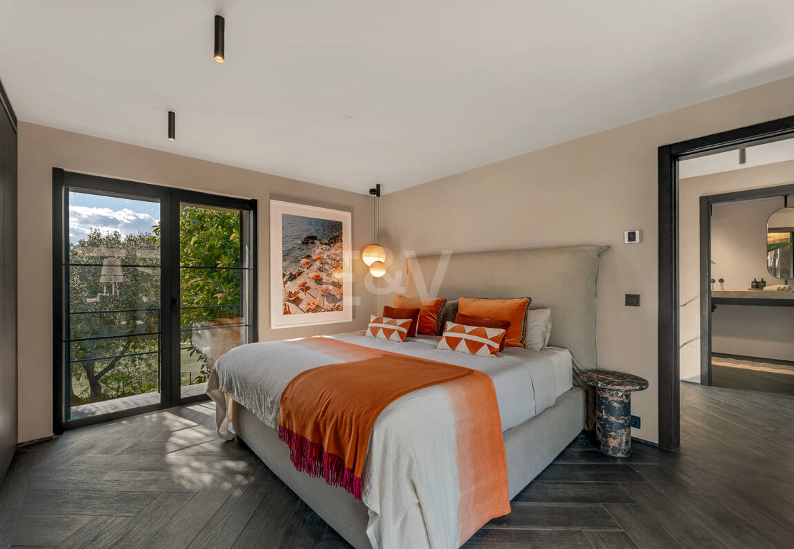 Gorgeous Balinese-Style Villa Omgiven av golfbanor