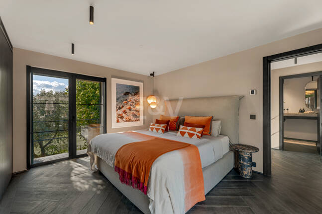 Gorgeous Balinese-Style Villa Omgiven av golfbanor