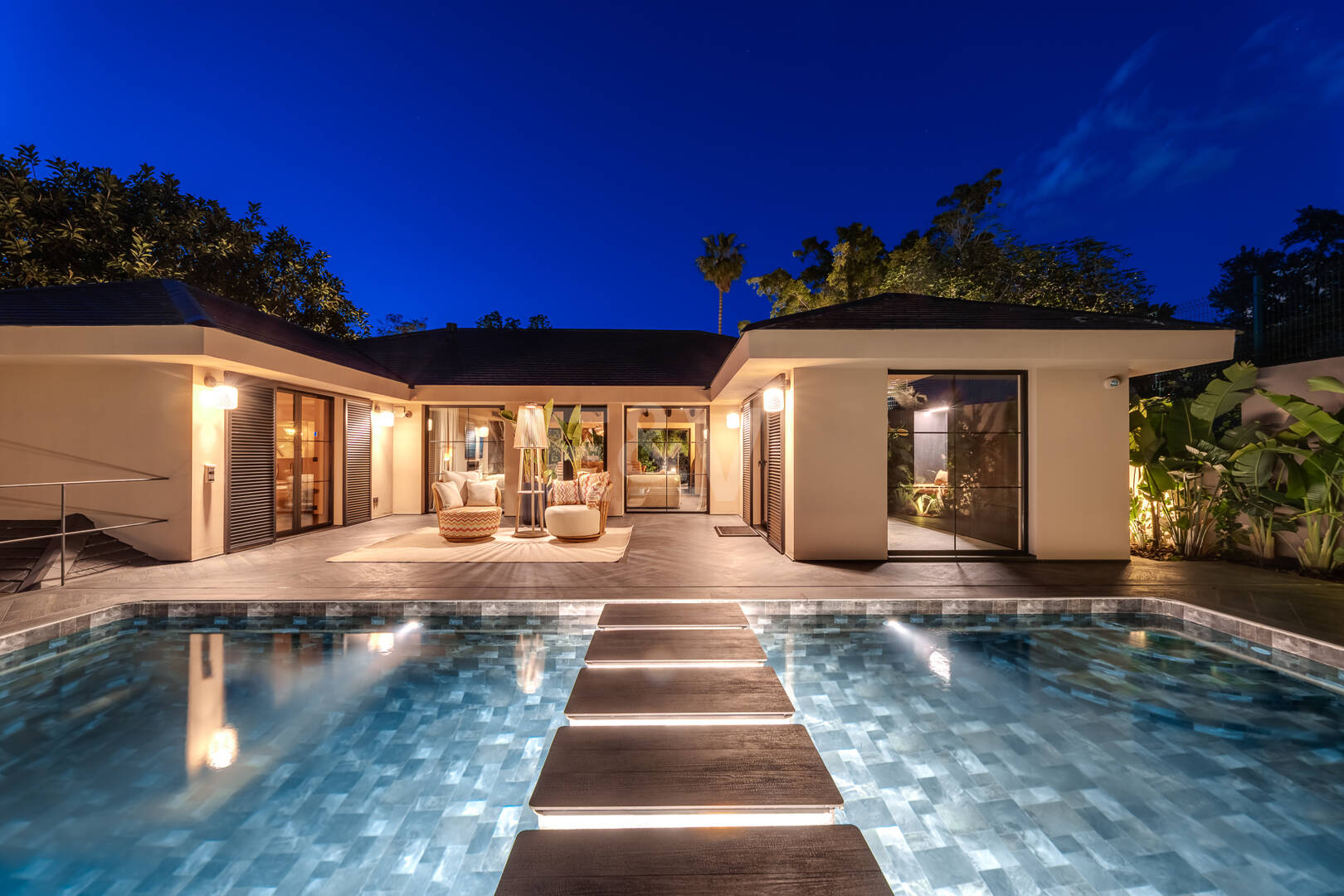 Gorgeous Balinese-Style Villa Surrounded by Golf Courses