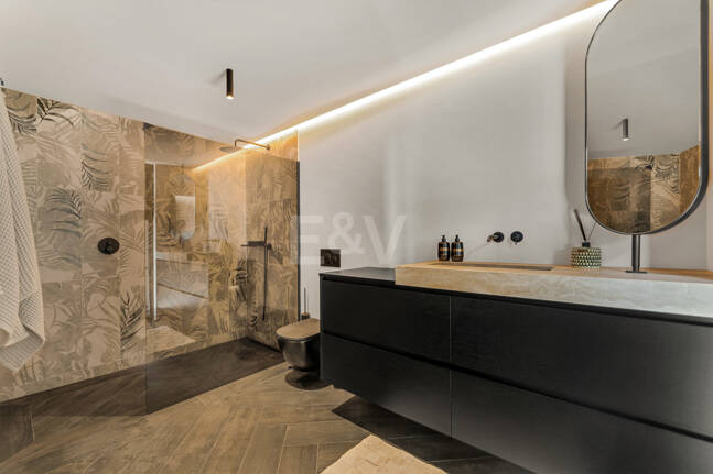 Gorgeous Balinese-Style Villa Omgiven av golfbanor