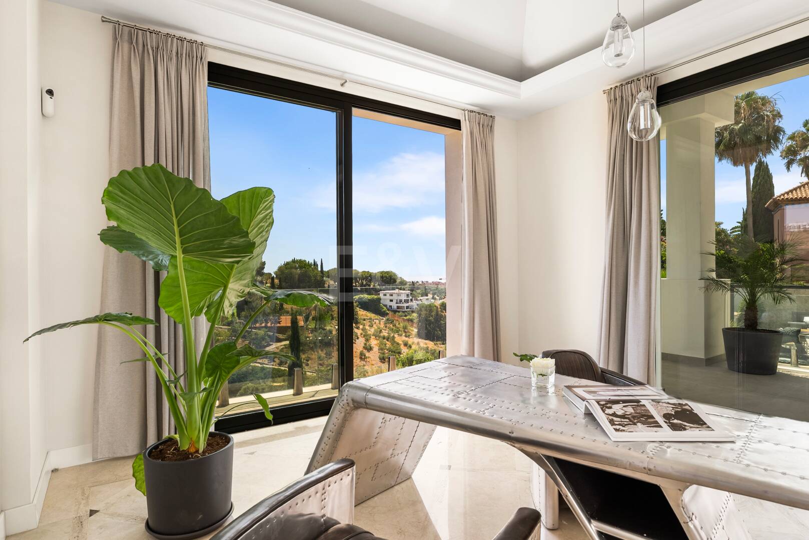 Villa avec mélange harmonieux de tradition et de luxe moderne