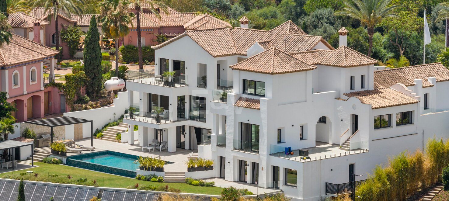 Villa à vendre en Los Flamingos Golf, Benahavis