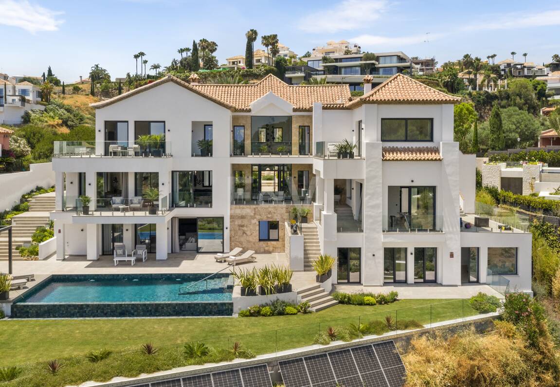 Villa avec mélange harmonieux de tradition et de luxe moderne