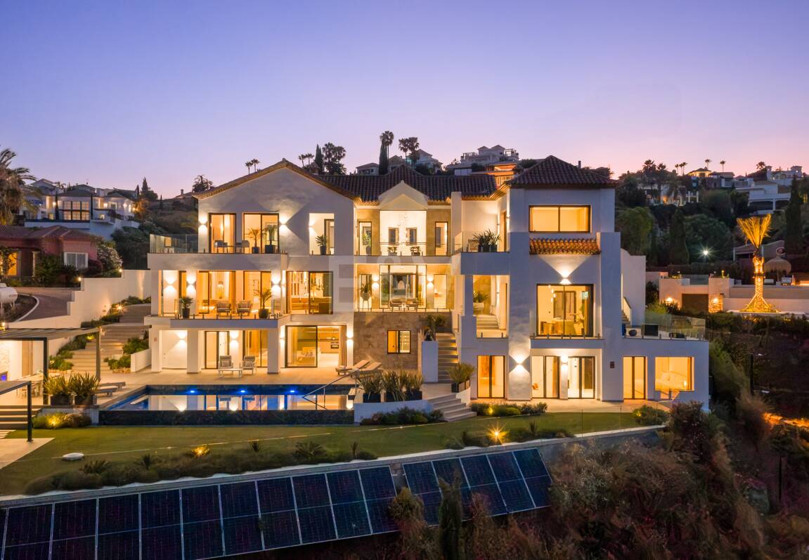 Villa avec mélange harmonieux de tradition et de luxe moderne