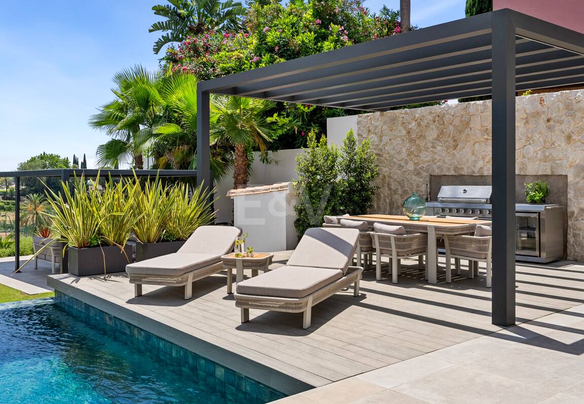 Villa avec mélange harmonieux de tradition et de luxe moderne