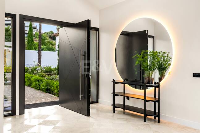 Villa avec mélange harmonieux de tradition et de luxe moderne