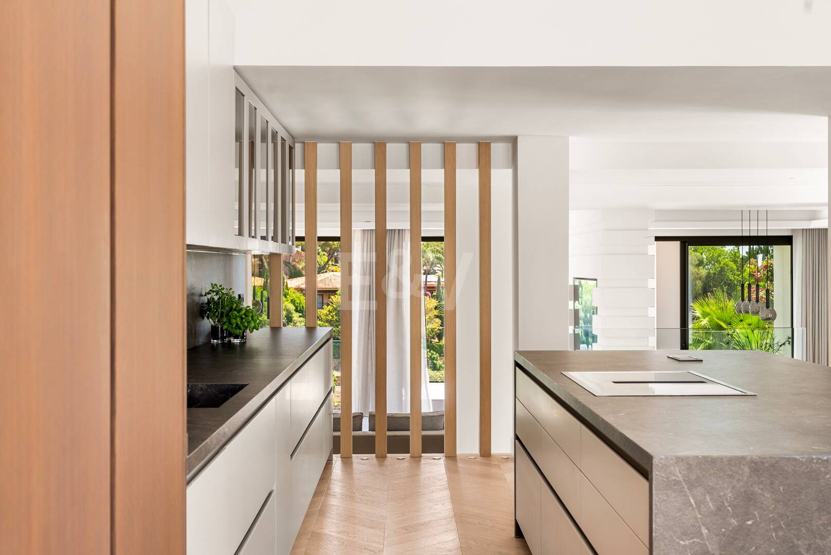 Villa avec mélange harmonieux de tradition et de luxe moderne