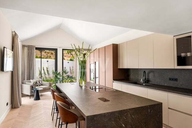 Villa avec mélange harmonieux de tradition et de luxe moderne