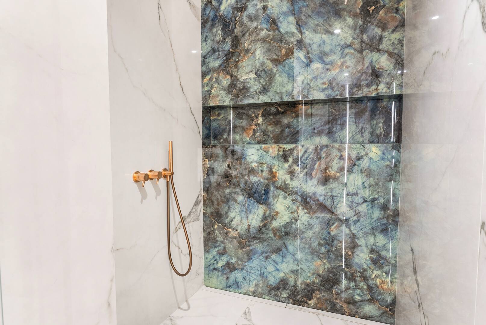 Villa avec mélange harmonieux de tradition et de luxe moderne