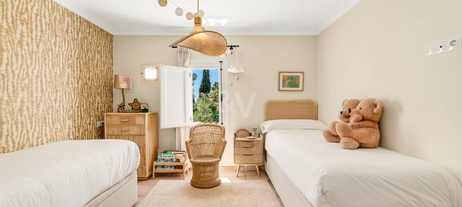 Andaluzja Elegance Meets Nowoczesny komfort w Balcones de Sierra Blanca
