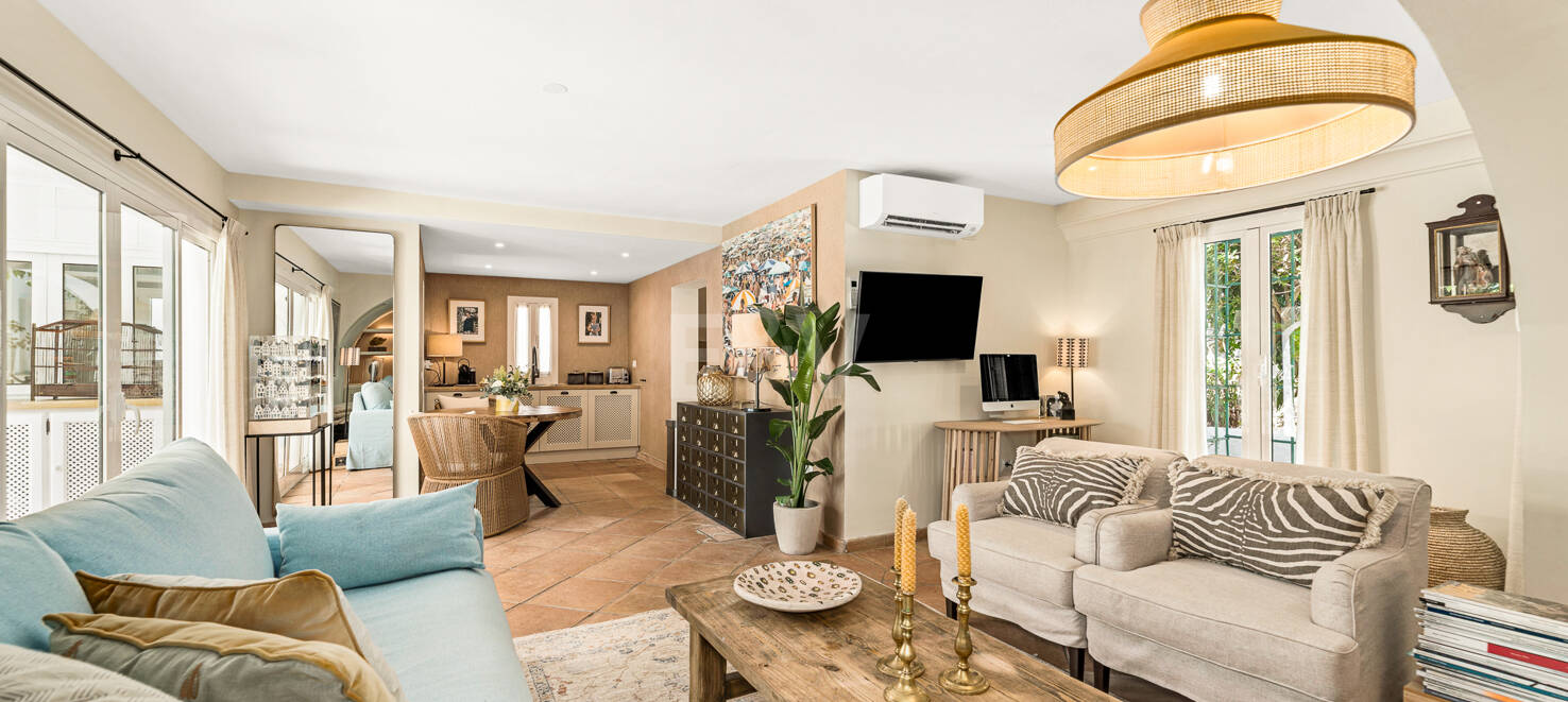Andaluzja Elegance Meets Nowoczesny komfort w Balcones de Sierra Blanca