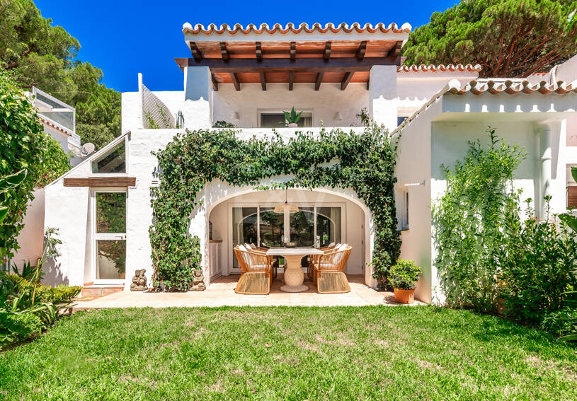 Andalusian Elegance Meets Modern Comfort in Balcones de Sierra Blanca