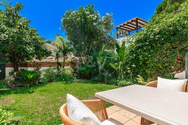 Andalusian Elegance Meets Modern Comfort in Balcones de Sierra Blanca