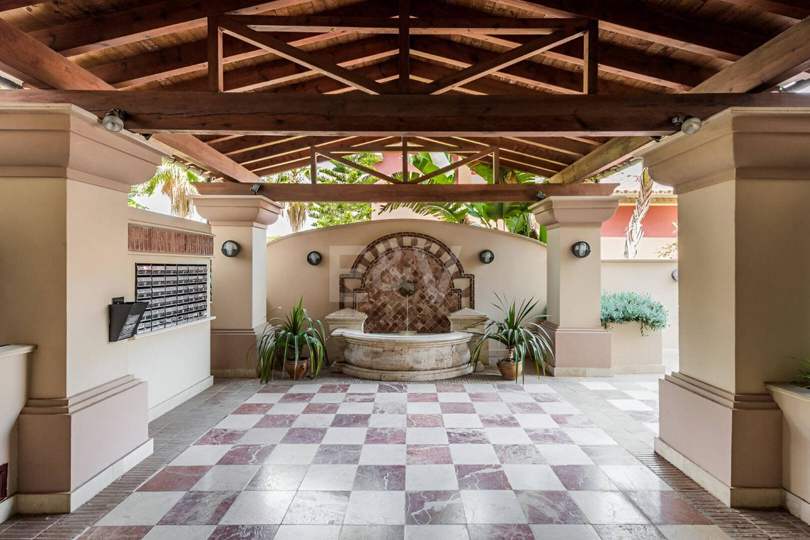 Appartement en bord de mer avec terrasse privée