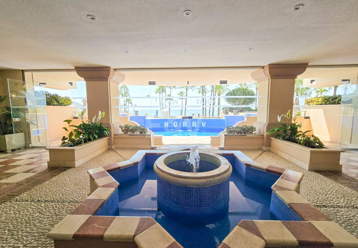 Seaside Apartment With Private Sea-View Terrace