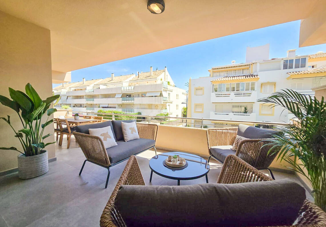 Seewohnung mit privater Terrasse und Meerblick