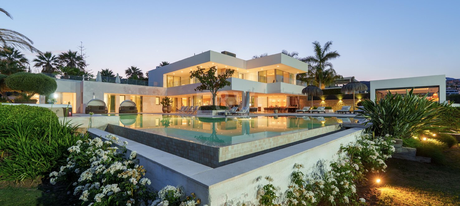 Villa till salu i Nueva Andalucia, Marbella