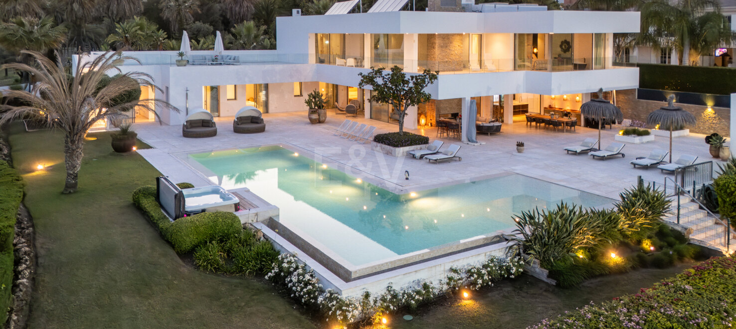 Villa till salu i Nueva Andalucia, Marbella