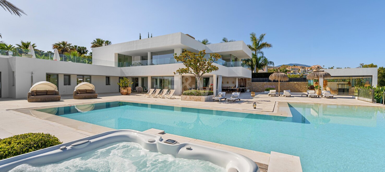 Villa till salu i Nueva Andalucia, Marbella
