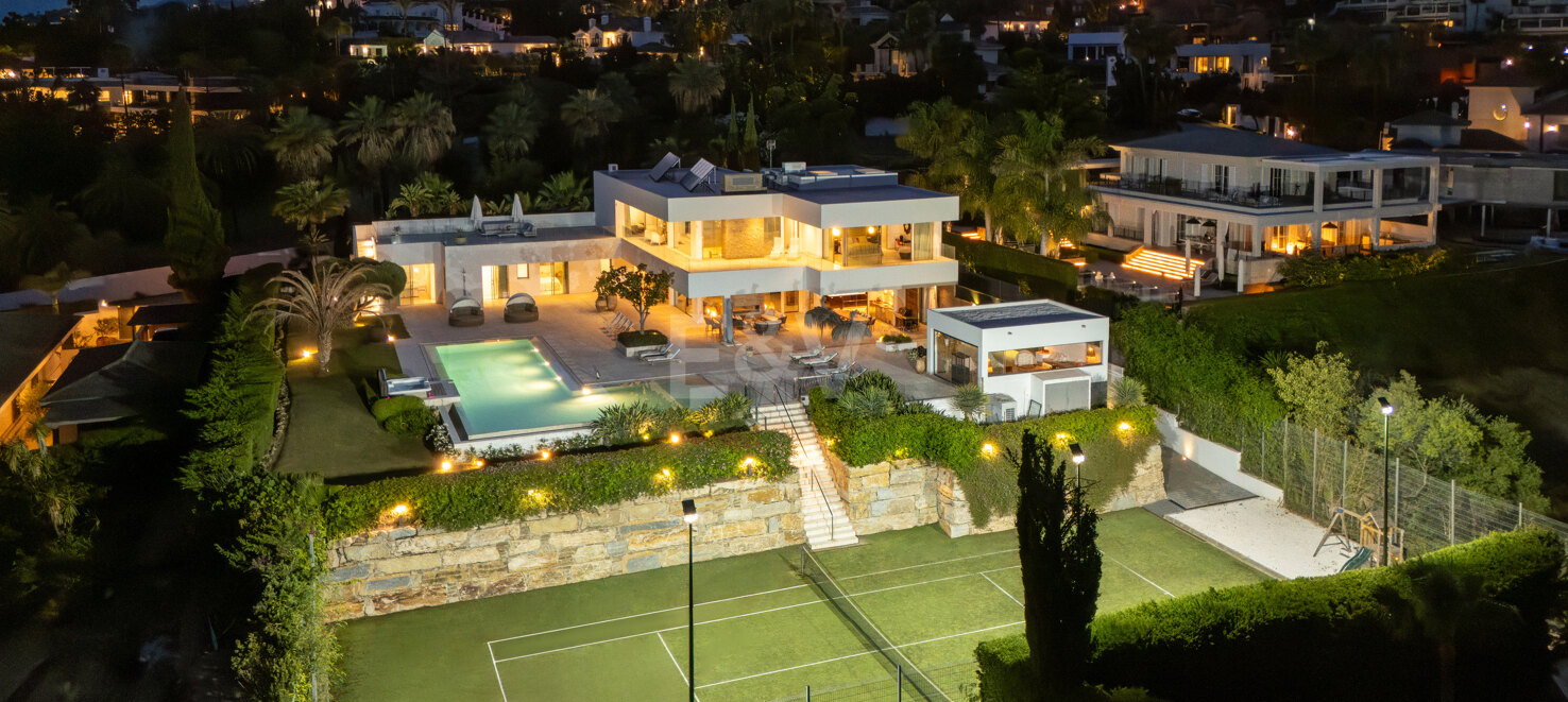 Villa till salu i Nueva Andalucia, Marbella
