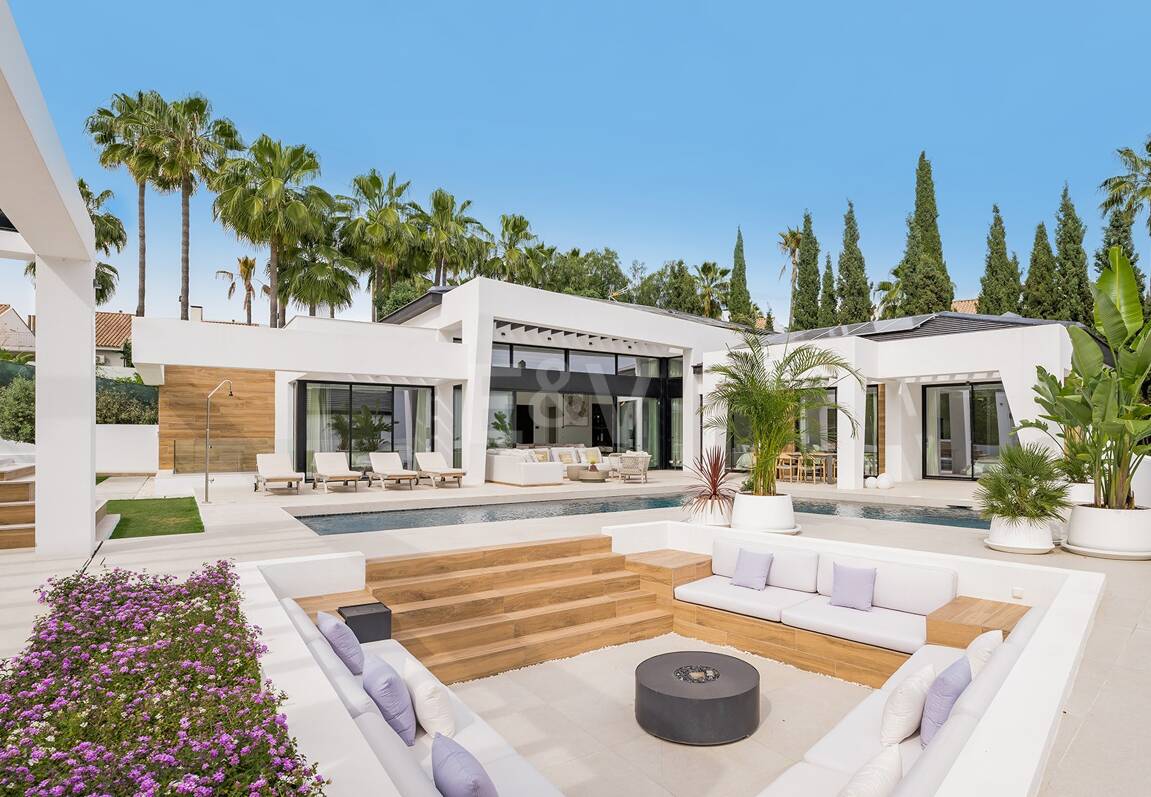 Villa contemporaine de luxe à Los Naranjos Golf