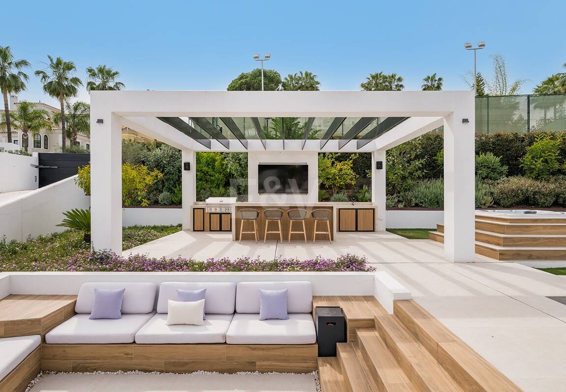 Villa contemporaine de luxe à Los Naranjos Golf