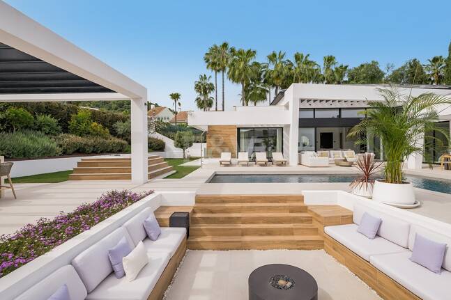 Villa contemporaine de luxe à Los Naranjos Golf