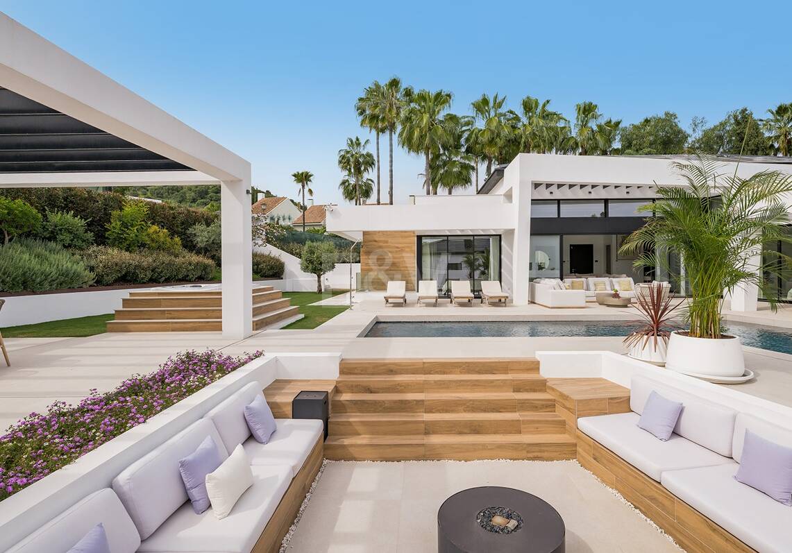 Villa contemporaine de luxe à Los Naranjos Golf