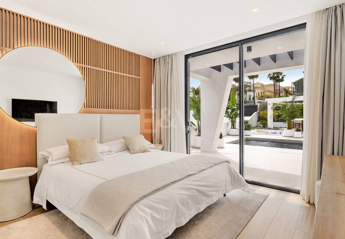 Villa contemporaine de luxe à Los Naranjos Golf